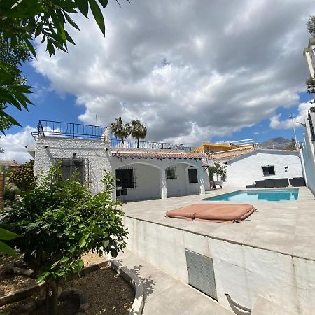 Villa Con Piscina A Un Paso De La Playa Бенидорм Экстерьер фото