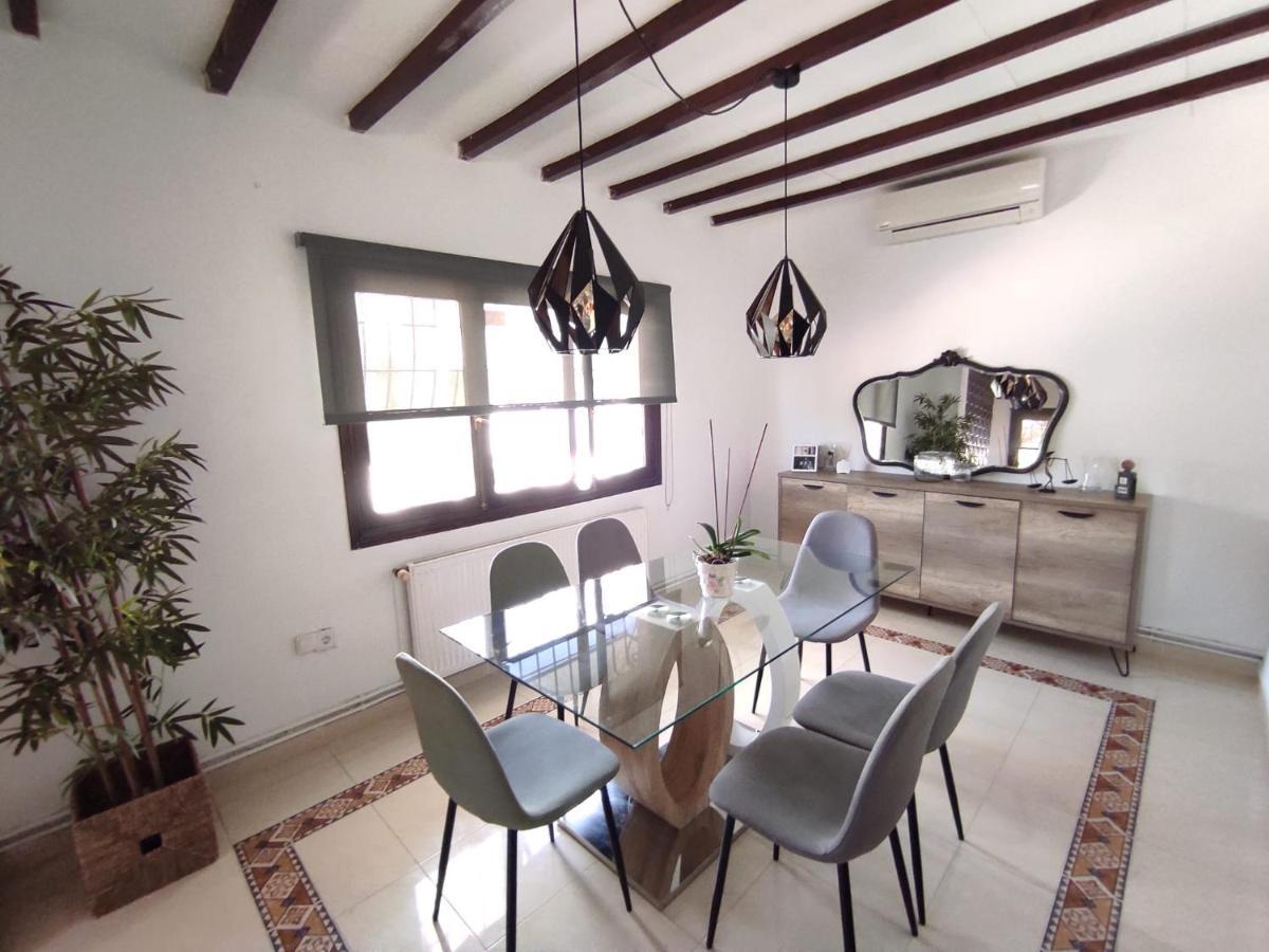 Villa Con Piscina A Un Paso De La Playa Бенидорм Экстерьер фото