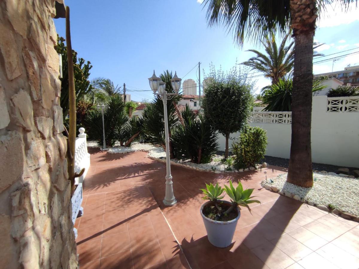 Villa Con Piscina A Un Paso De La Playa Бенидорм Экстерьер фото